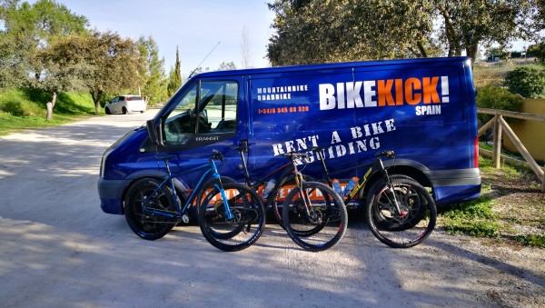 Mountainbike-of-racefiets-huren-in-Spanje